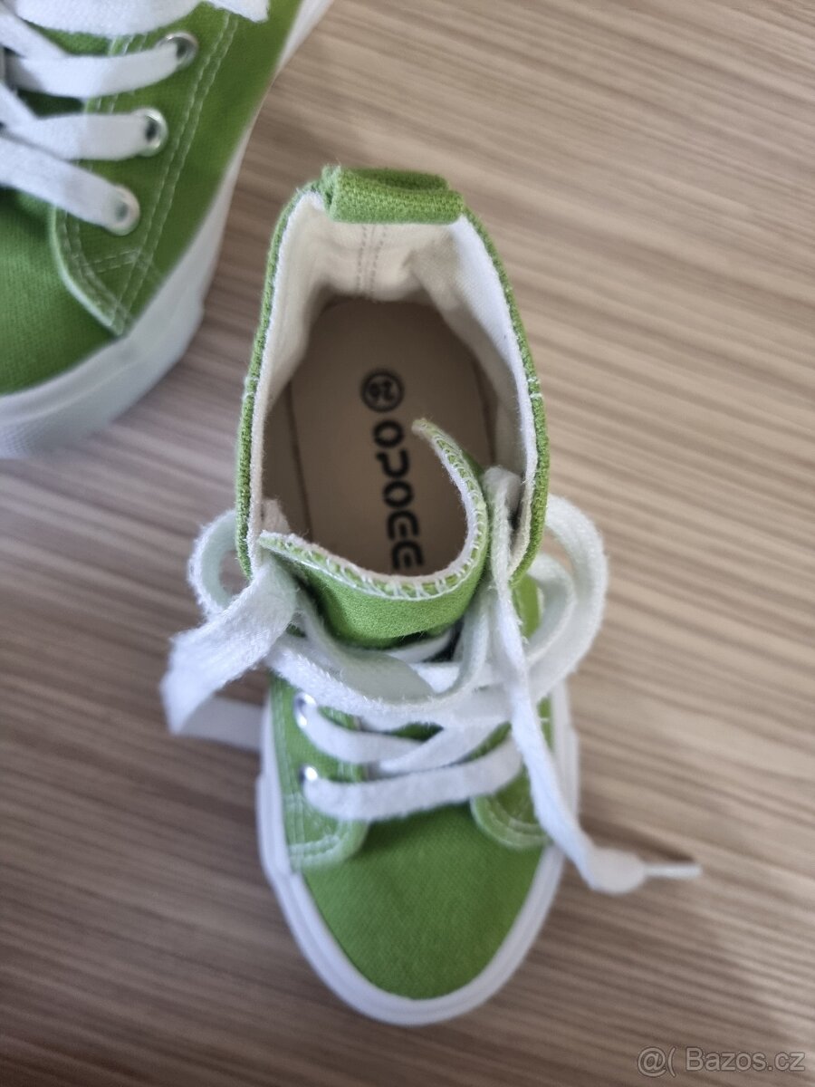 Vyšší tenisky - 26 - 8