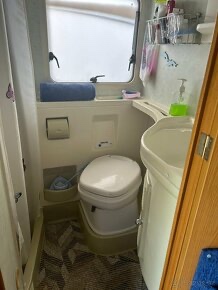 obytny automobil - 8