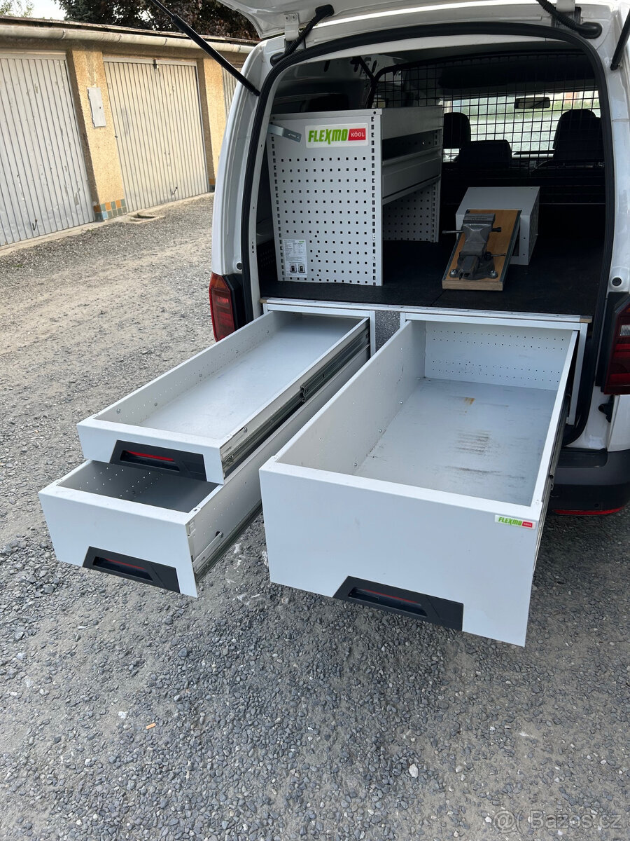 Dílenská vestavba VW Caddy - 8