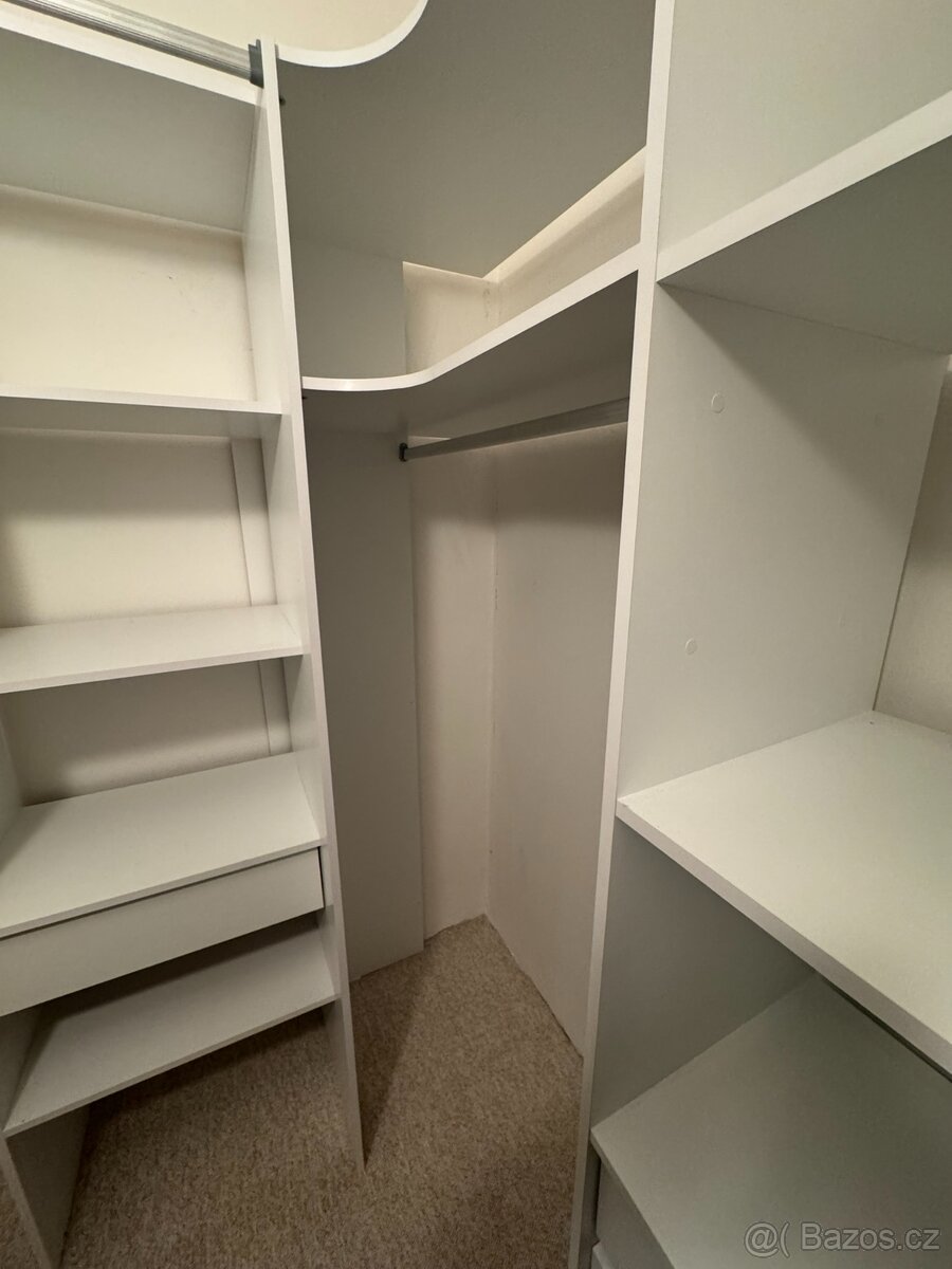 Uložný prostor - 8