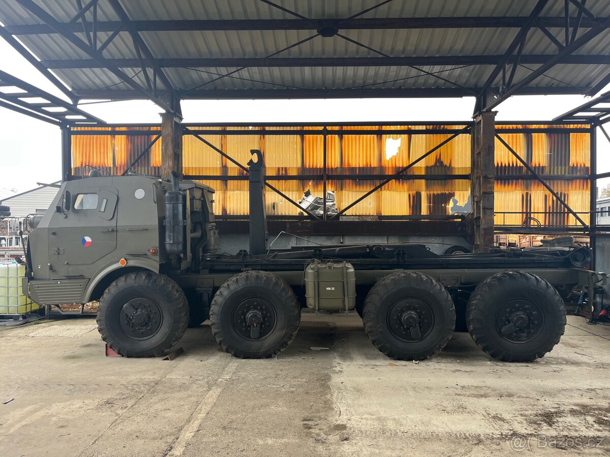 Tatra 813 8x8 - 8