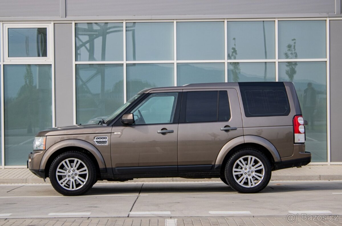 Land Rover Discovery 3.O SDV6 180kW AT8 - 8