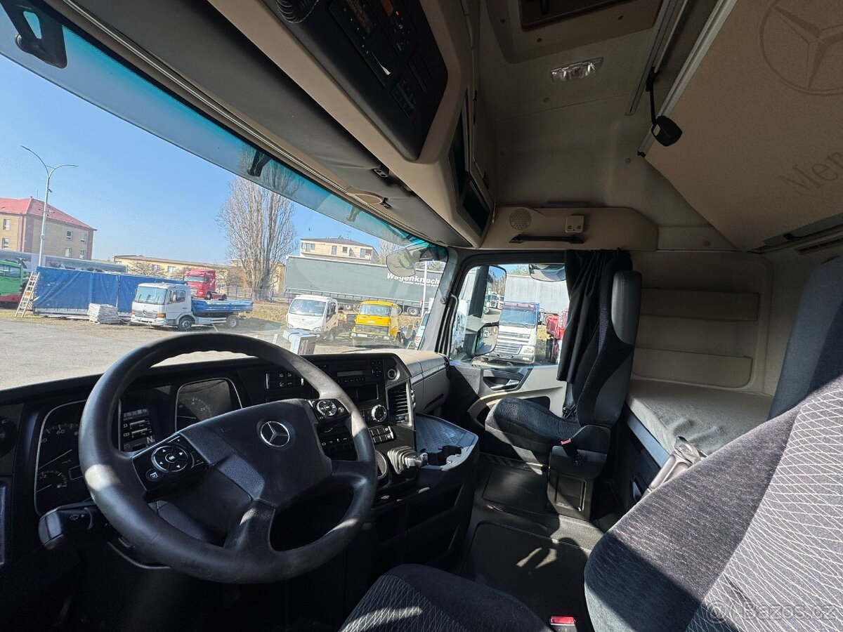 Mercedes Actros 1845 giga space - 8
