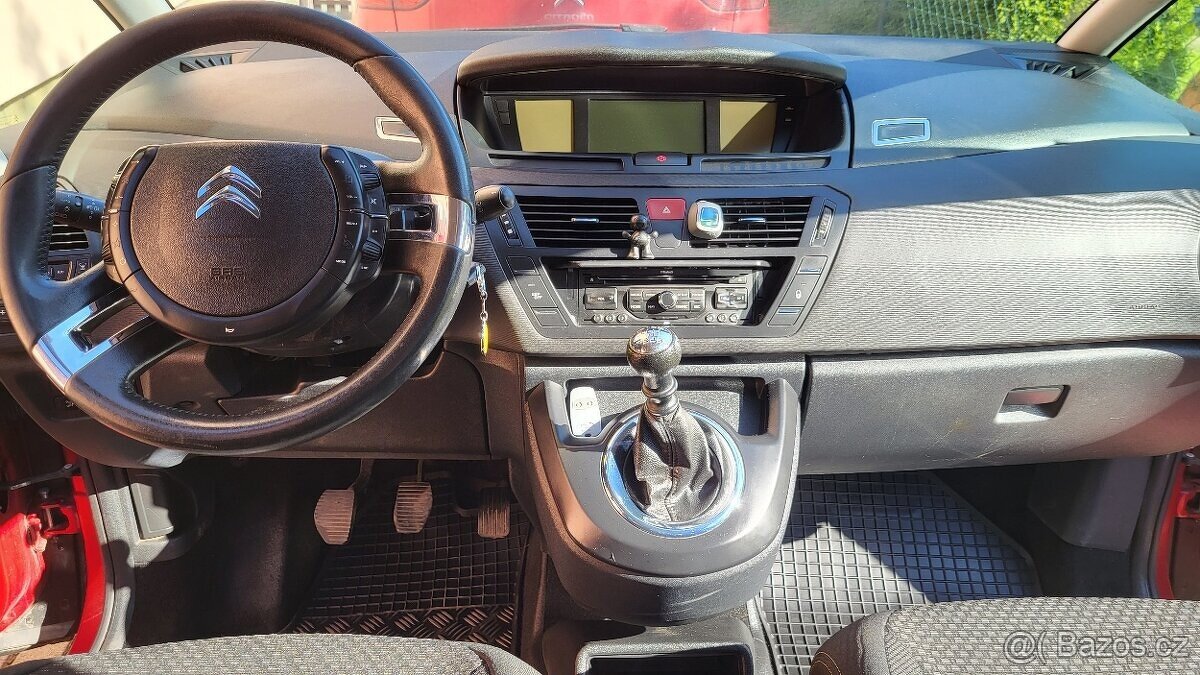 Citroen C4 Picasso 1.6hdi 82KW 2011 - 8