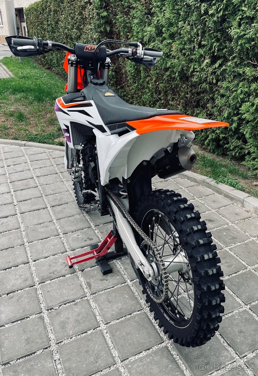 KTM SX 125 rok 2024 najeto 61mth, pérování D.C. Suspension - 8