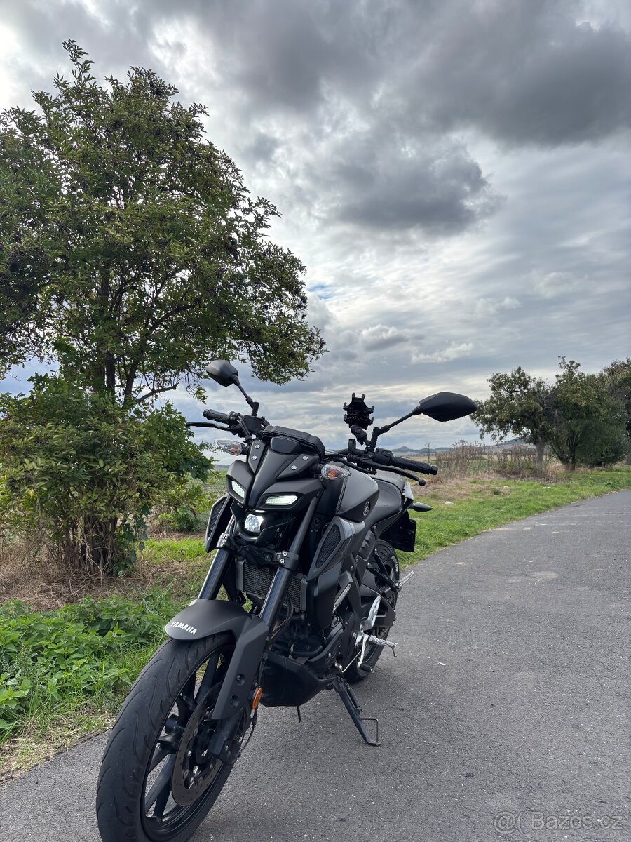 Yamaha mt 125 - 8