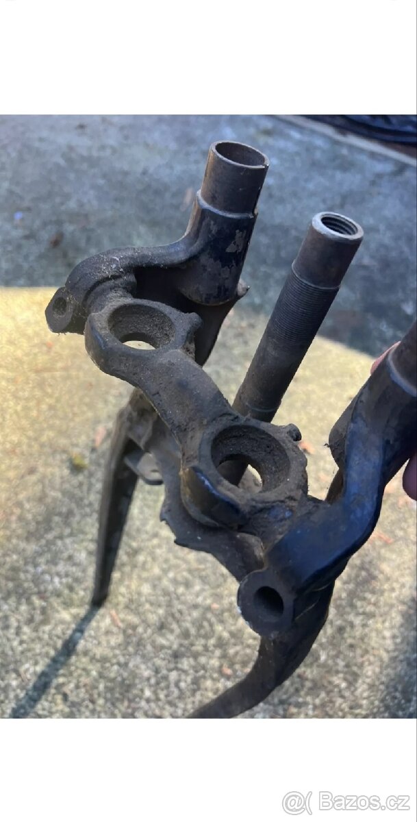 Harley Davidson R 1936 rám, motor, vidlici - 8