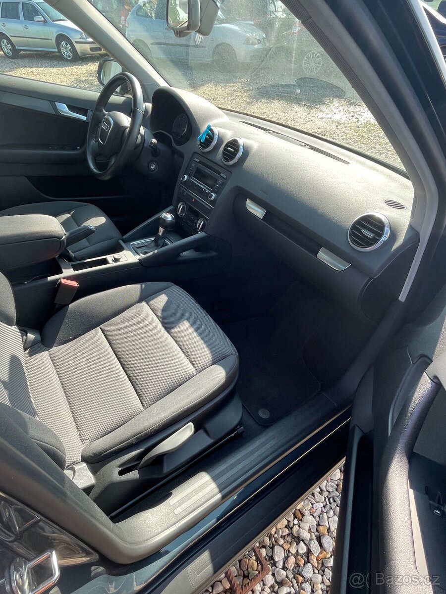 Audi A3...nové v čr, 1.6 Tdi.. naj 111000 km. - 8