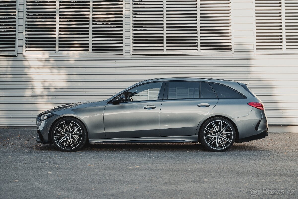 Mercedes-Benz C43 AMG - 8