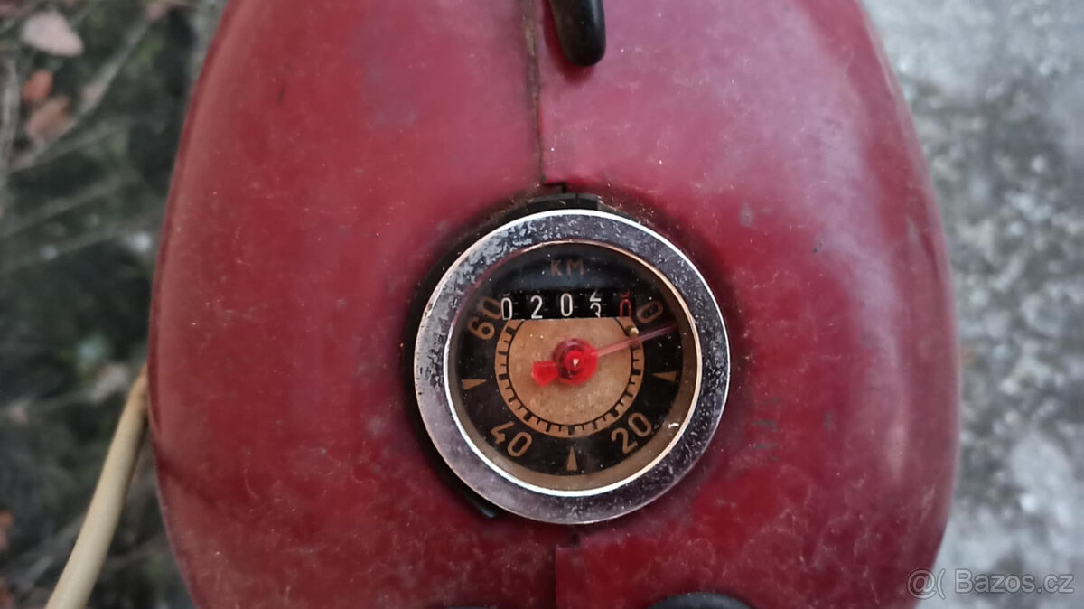 Prodám 2ks/dvě motorky JAWA 555 - 8