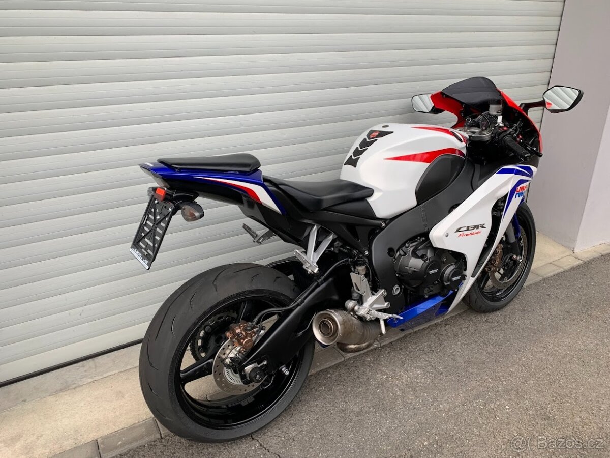 Honda CBR 1000RR 50th anniversary edition - 8