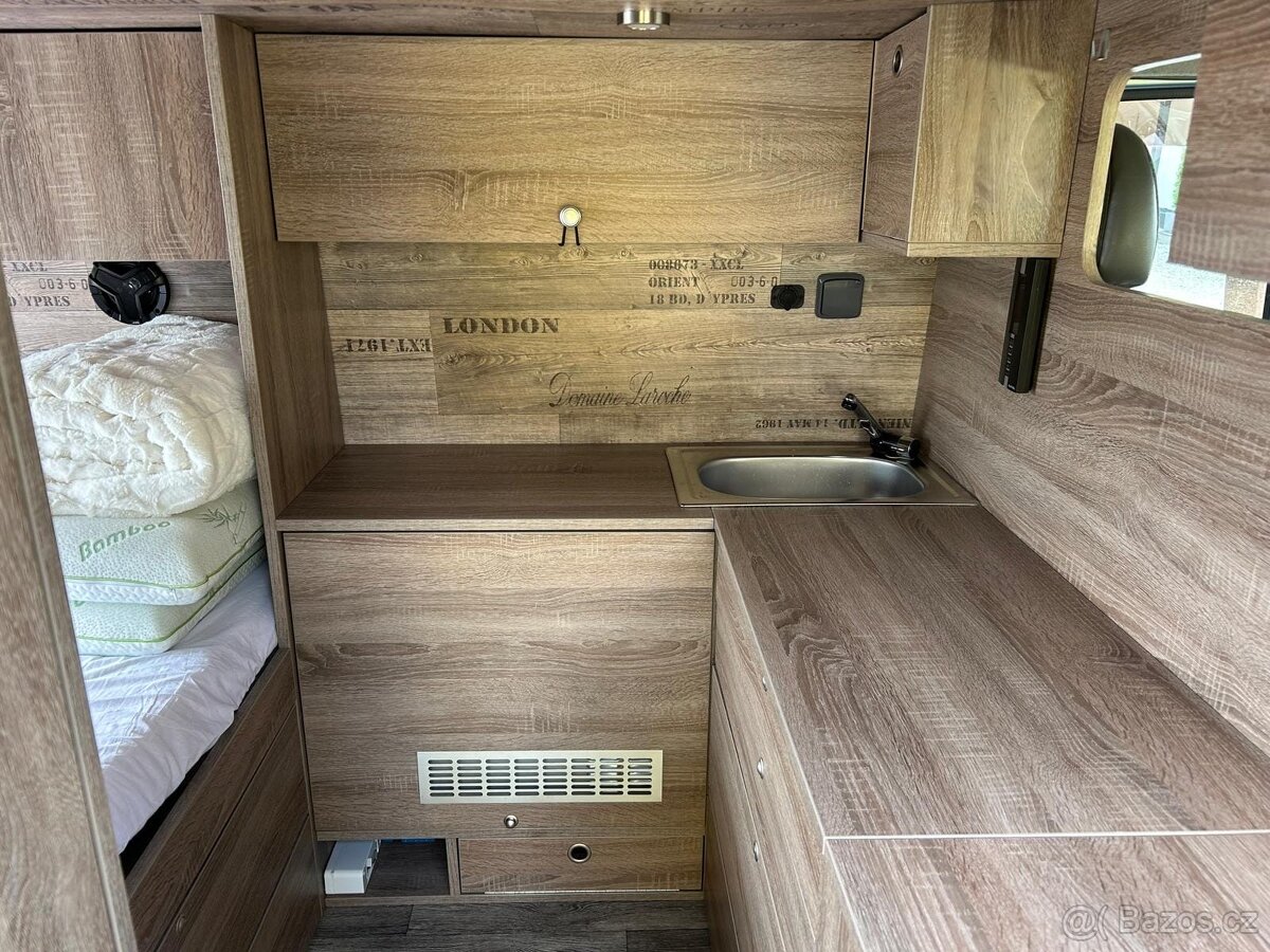 Obytná dodávka - 8