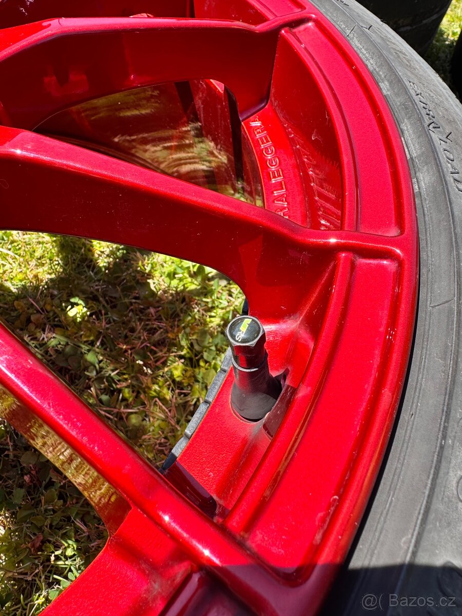 Oz racing ultraleggera candy red - 8