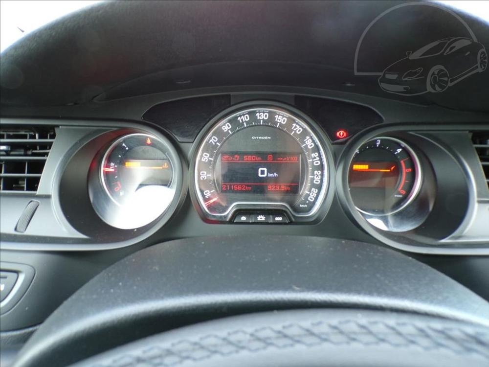 Citroën C5 2,0 HDI XENONY - 8