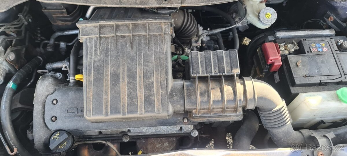 Suzuki Swift 1,3i r.v.2005 - 8