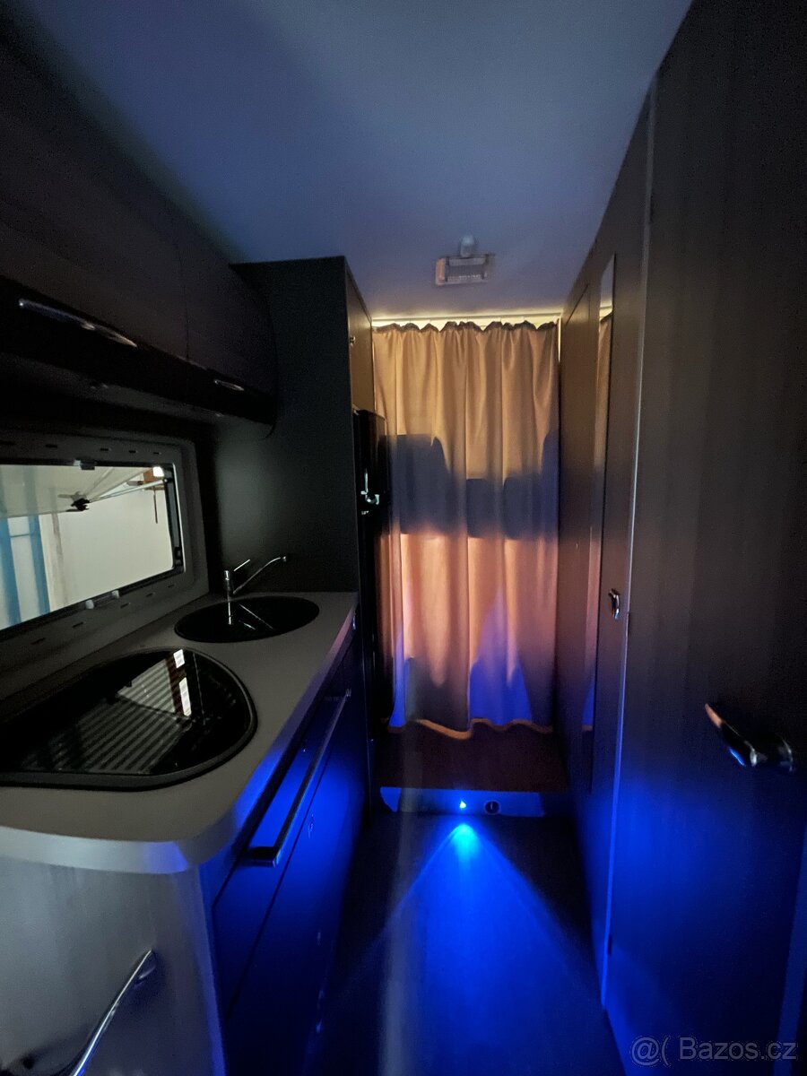 Pronájem obytného vozu - 8