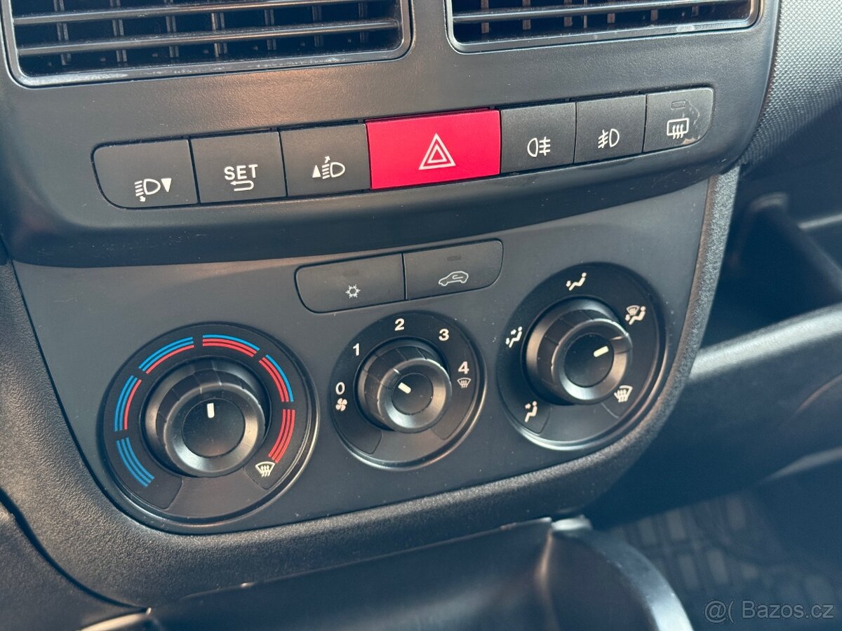 Opel Combo 1,4 benzín + CNG 88 kW - 8