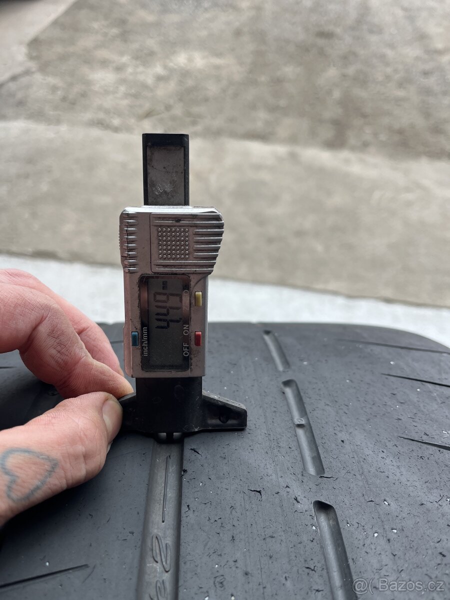 Sada letních pneu Dunlop 20 - 8