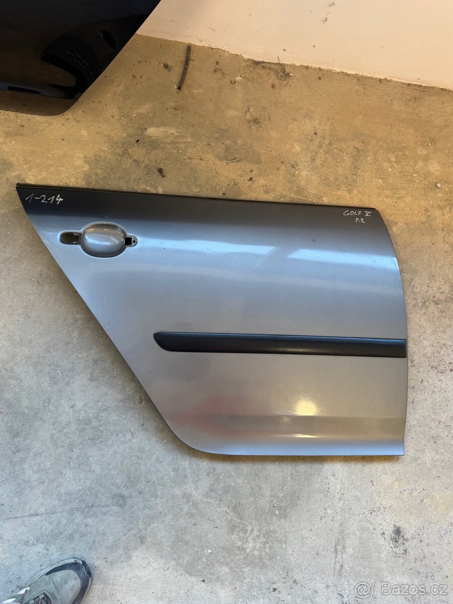 VW Golf 5, pláště dveří - 8