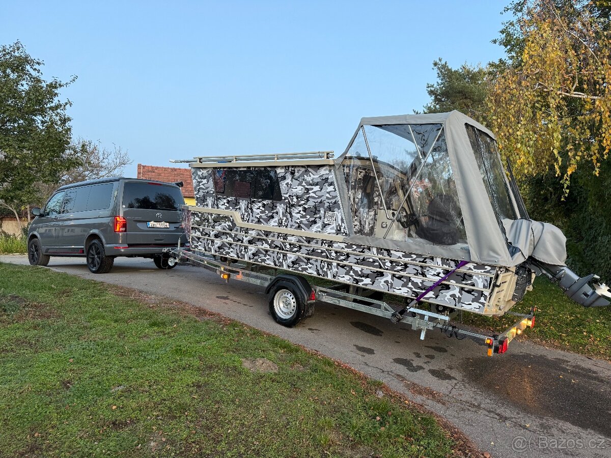 Prodám rybářskou loď vč.motoru,vleku - 8