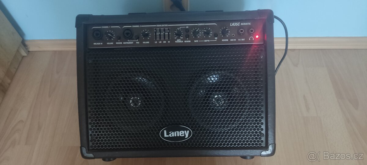 Kytarové combo LANEY LA 35C (35W). - 8