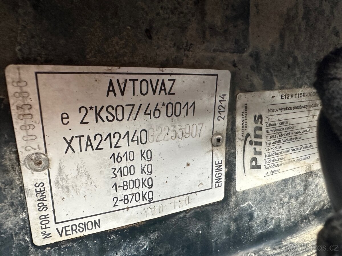 LADA URBAN 4x4 1,7 E6 2015 VIN 907 - 8