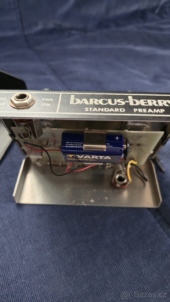 Barcus-Berry 1330 předzesilovač - 8