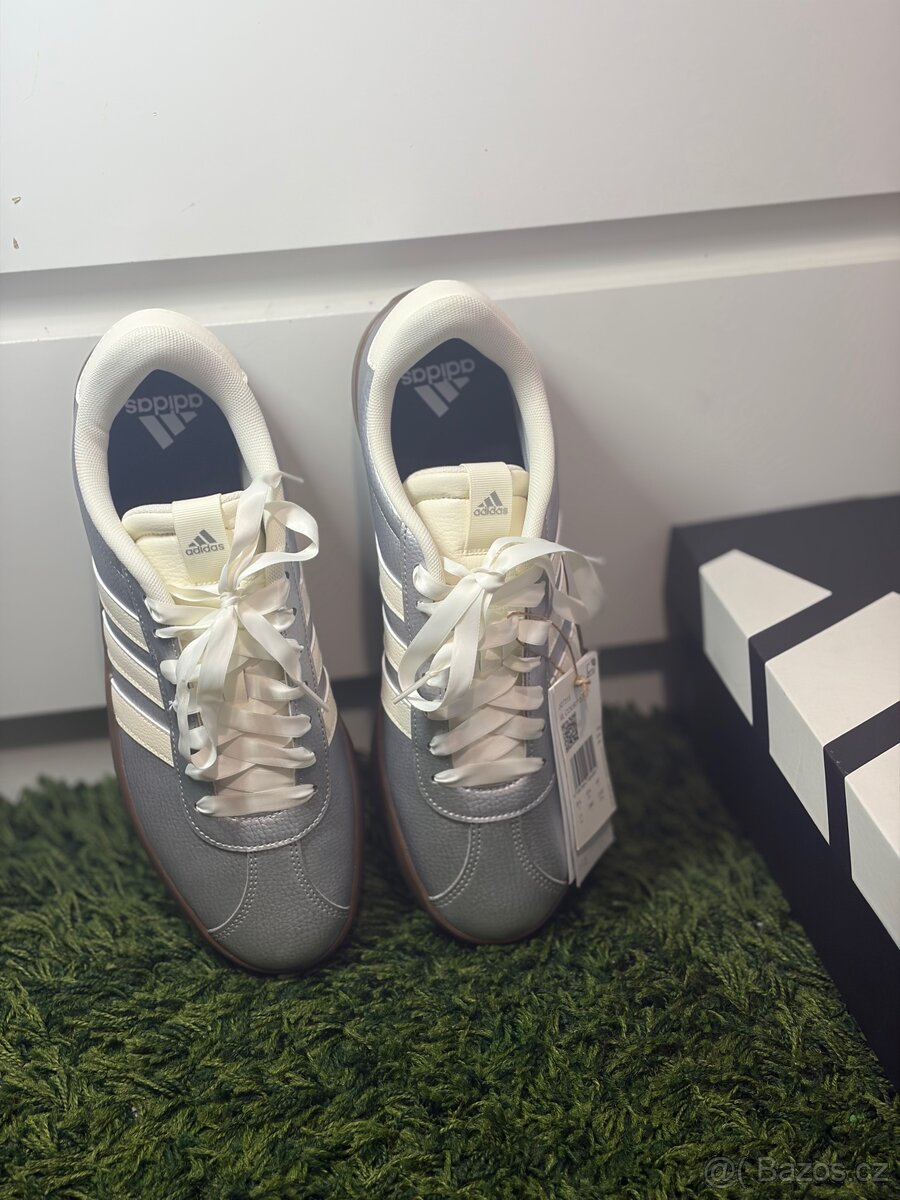 Tenisky Adidas Originál vel 44 - 8