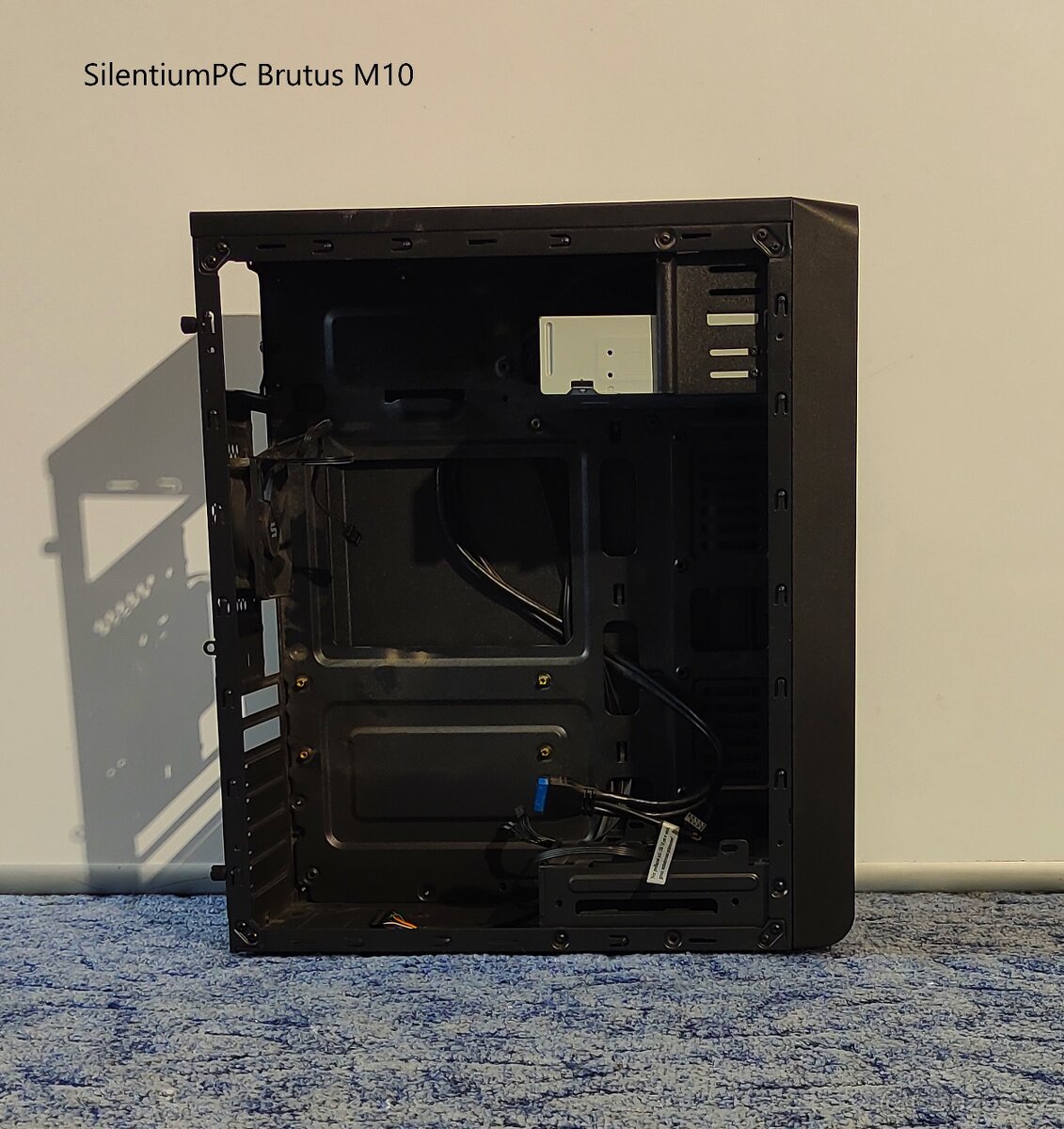 Počítačové skříně - EVOLVEO T3 | Lynx Gamer | Eurocase ML - 8