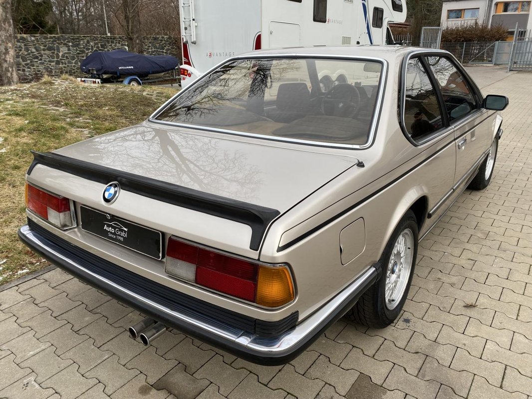 BMW Řada 6 628 CSi AT 1984 - 8