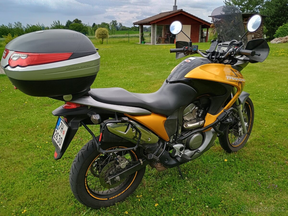 Honda Transalp 700 ABS - 8