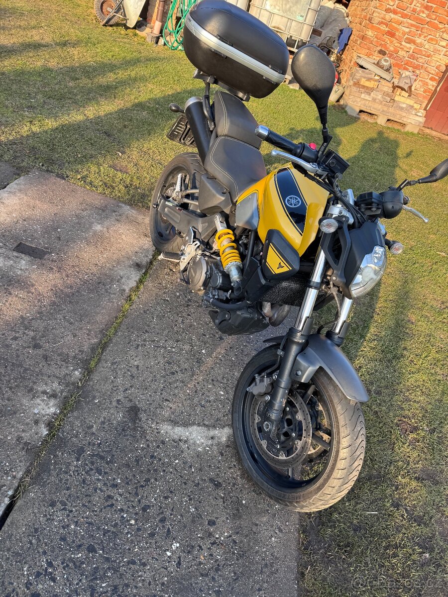 Yamaha RM02 - 8