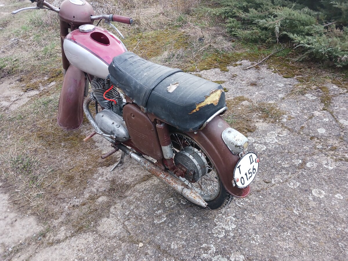 Jawa, čz 125,175 - 8