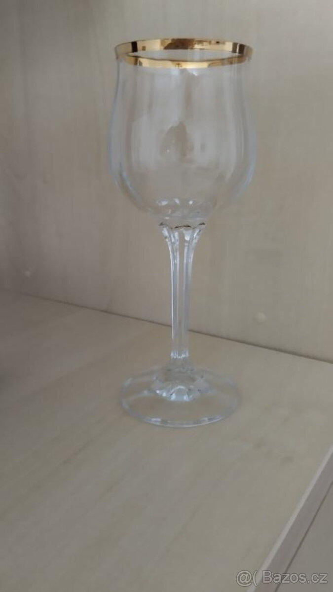 SADA SKLENIC NA VÍNO - 2 DRUHY - 8
