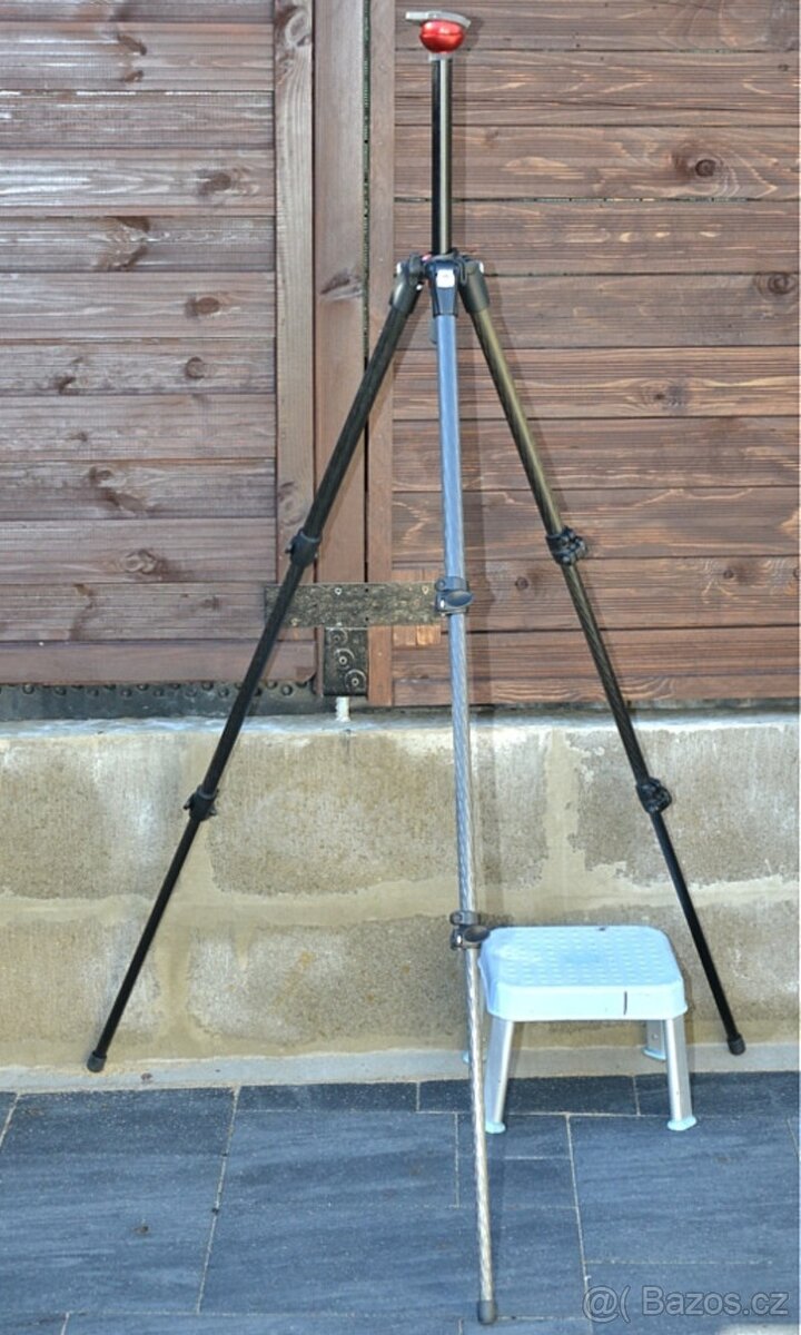 MANFROTTO 190CX3+556 B Karbon. StativNosnost 5 kg - 8