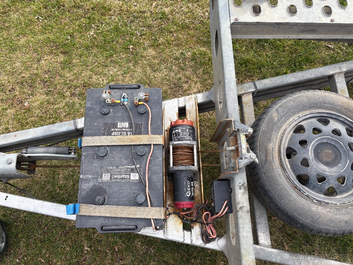 Auropřepravník - 8