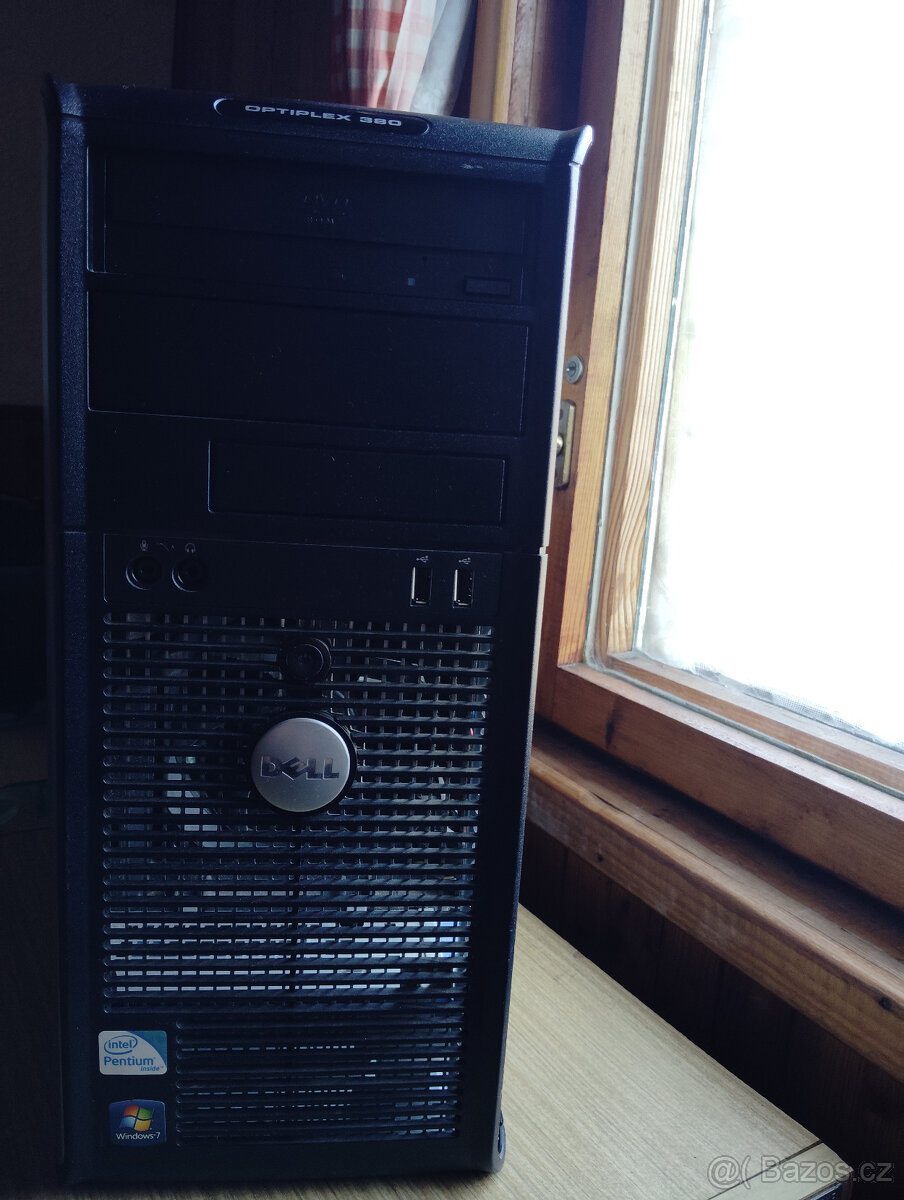 Notebook + stolní PC - 8