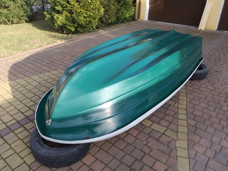 Rybářský člun, pramice, veslice, loď NIKOL 400 - 8