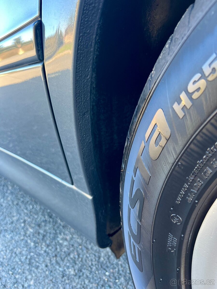 Bmw 5 e39 525d 120kw sedan manuál r.v 2001 najeto 260tkm - 8