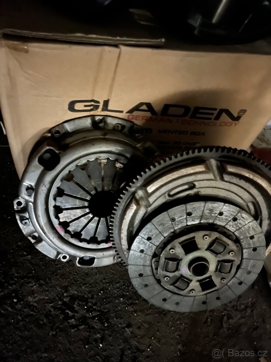 Mazda 323f BJ díly - 8