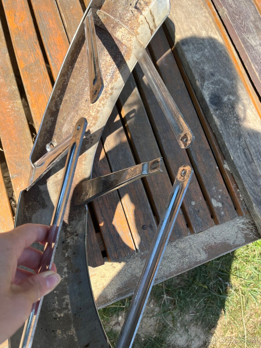 Blatník Jawa 250. 350 - 8