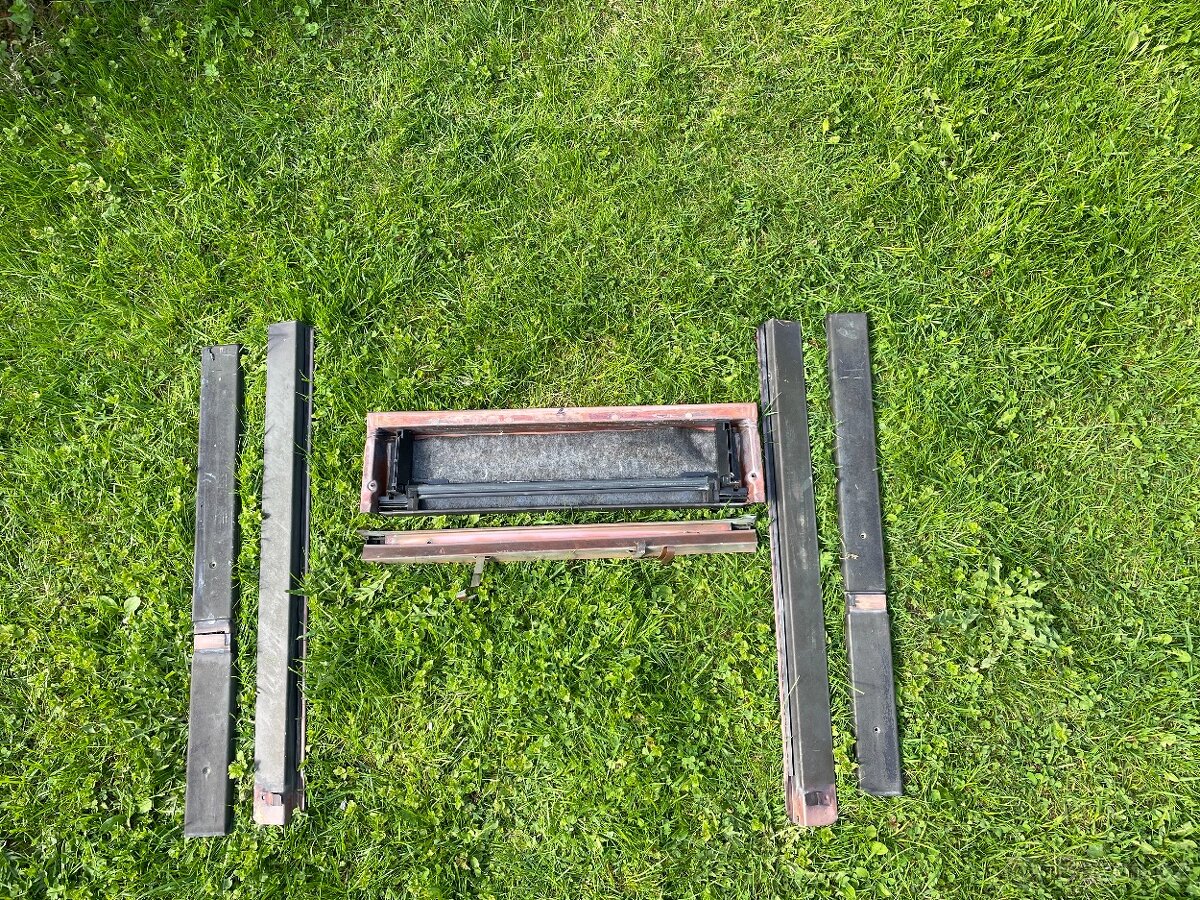 Velux GGU CO2 0159, bílé plastové - 8