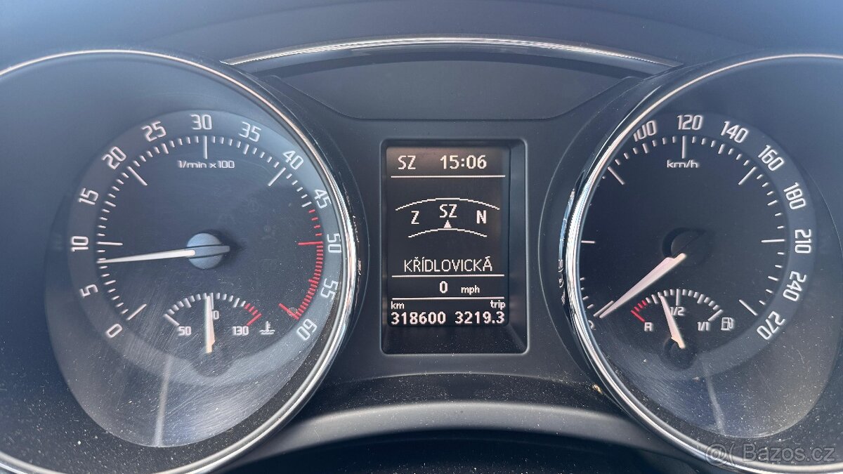 Škoda Superb 2.0 TDI CR 125 kW 4x4 Elegance, manuál, tažné - 8