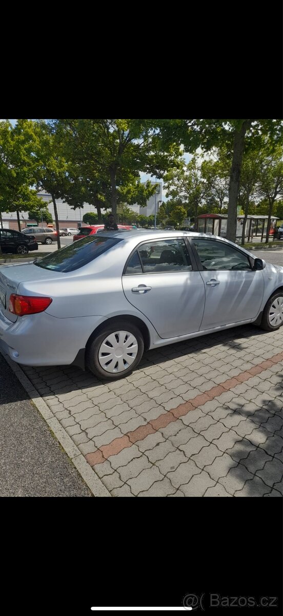 Toyota Corolla - modrá metalíza - 8