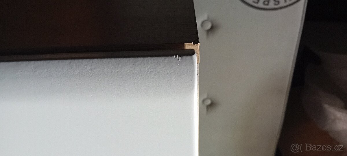 Prodávám novou obývací stěnu. - 8