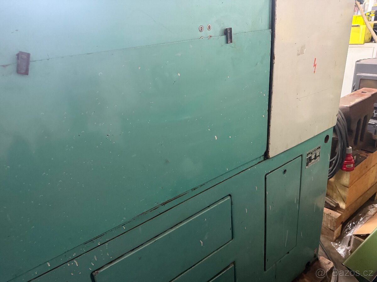 Soustruh SM 16 B Tos Trencin - 8