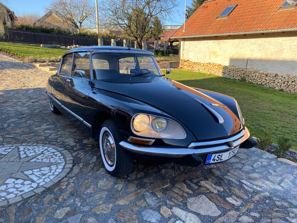Citroen DS - 8
