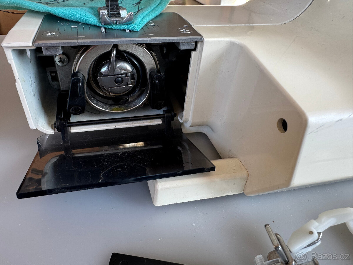 Šicí stroj Jaguar 271 Special - 8