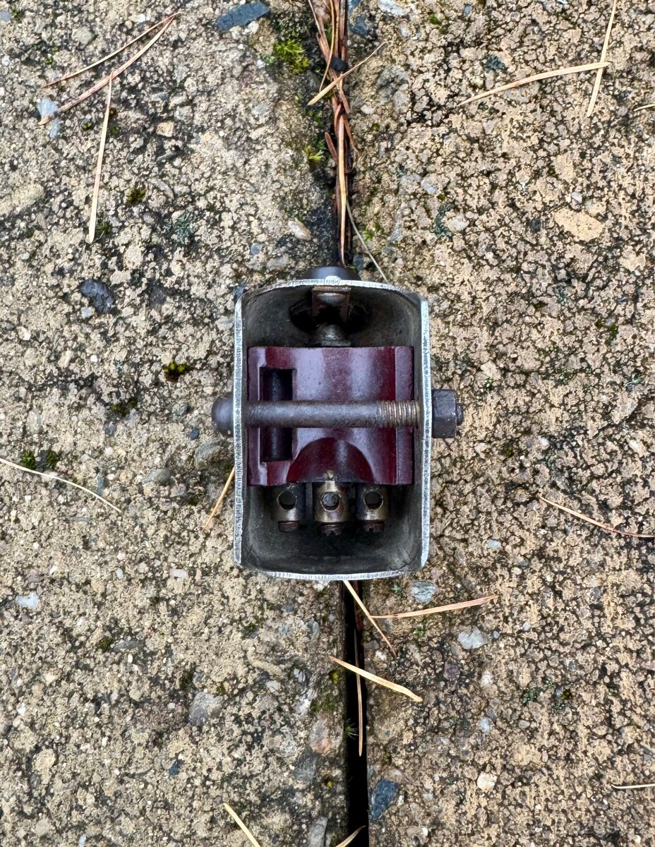 Jawa perak, kyvacka, CZ - přepínač - 8