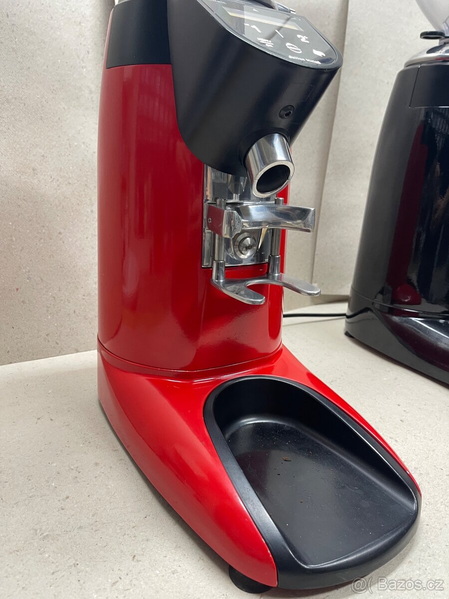 Repasované mlýnky Compak E6 - 8